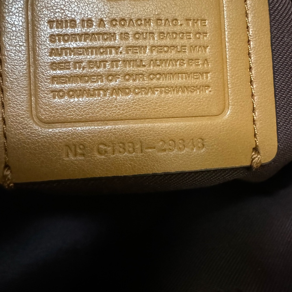 Coach purse - Picture 2 of 3